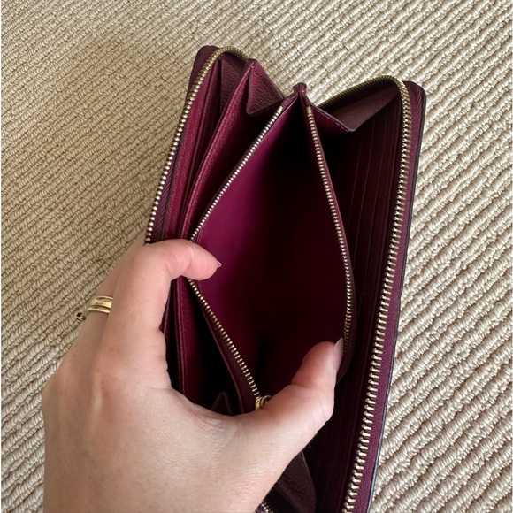 Authentic Louis Vuitton Empreinte zippy wallet - Picture 8 of 16